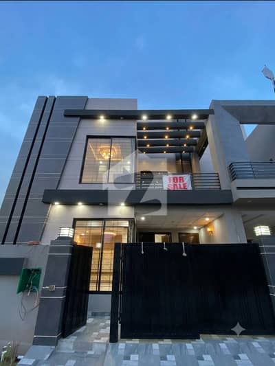 5 Marla Ultra Advance Modern Smart Features Designer Brand New House Available For Sale Meeting With Direct Owner