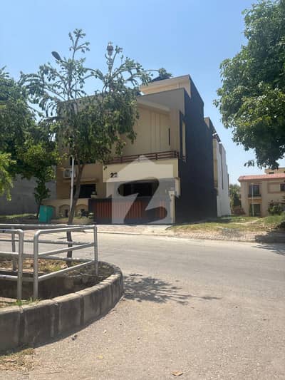 Bahria Town Phase 8 - Block N Residential Plot Sized 10 Marla Is Available For Sale Bahria Town Phase 8 - Block N Residential Plot Sized 10 Marla Is Available For Sale