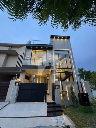A Beautifully Designed And Impeccably Maintained 5 Marla Luxury House Is Available A Beautifully Designed And Impeccably Maintained 5 Marla Luxury House Is Available