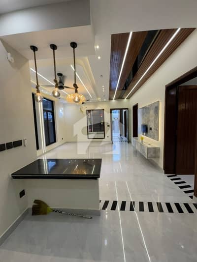 Central Park Housing Scheme  5 Marla. modern house available for rent