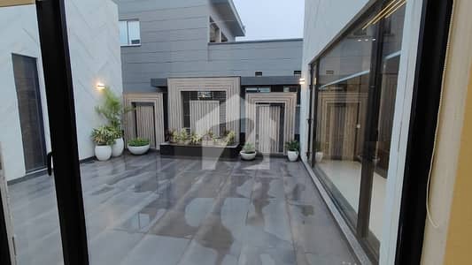 1 KANAL FULL FURNISHED HOUSE FOR SALE IN LAKE CITY LAHORE