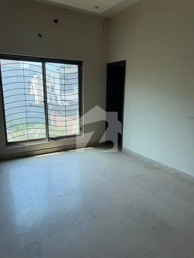 10 Marla House Is Available For Sale In Wapda Town