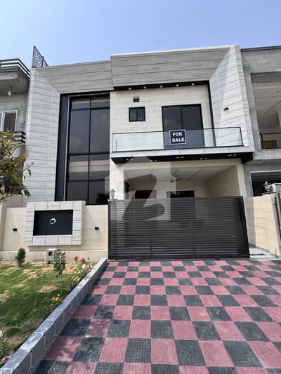 Brand New 7 Marla Modern Designer House for Sale in FMC Islama