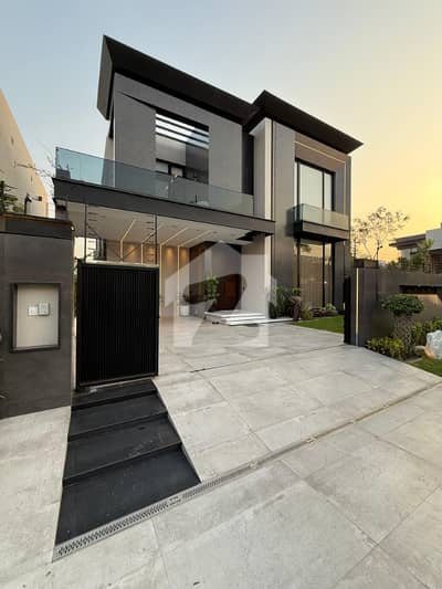 Luxury at Every Corner | 1 Kanal Modern Residence with Grand Entrance
