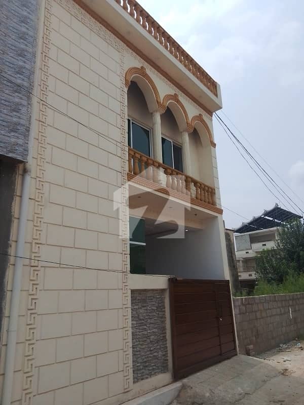 بنی گالہ اسلام آباد میں 3 کمروں کا 4 مرلہ مکان 1.5 کروڑ میں برائے فروخت۔ بنی گالہ اسلام آباد میں 3 کمروں کا 4 مرلہ مکان 1.5 کروڑ میں برائے فروخت۔