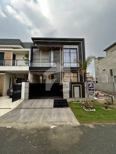Hot Location 5 Marla Ultra Modern Design House For Sale In DHA Lahore