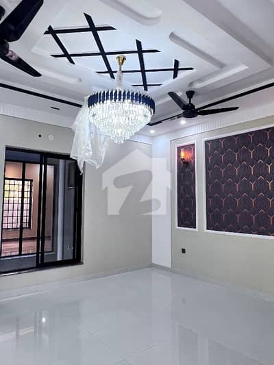 HOUSE FOR SALE IN UET SOCIETY HOUSE FOR SALE IN UET SOCIETY