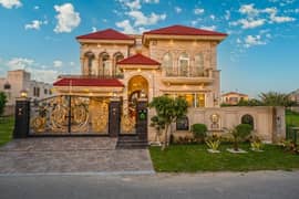 ANW REAL ESTATE PROUDLY OFFERS: 10 MARLA BUNGALOW IS AVAILABLE IN THE BEST BLOCK OF DHA PHASE 5 LAHORE | SLIGHTLY USED FURNISHED & SPANISH