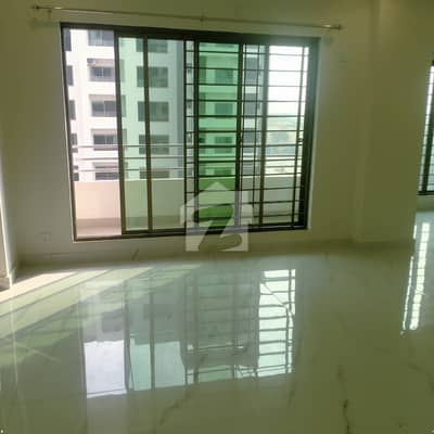 10 Marla 3-Bed Luxury 2nd Floor Apartment For Rent In Askari 11 Lahore | Prime Location