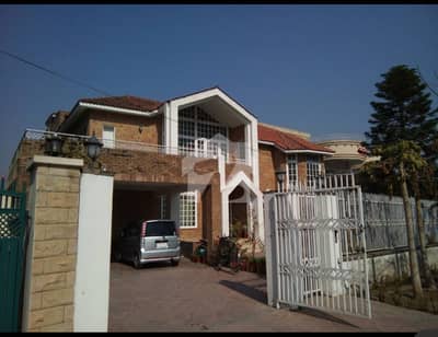 Upper Portion of House for RENT( Strictly for families and not for commercial purposes