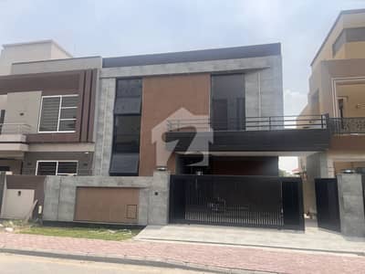 BRAND NEW HOUSE 10 MARLA AVAILABLE FOR SALE IN BAHRIA ORCHARD LAHORE