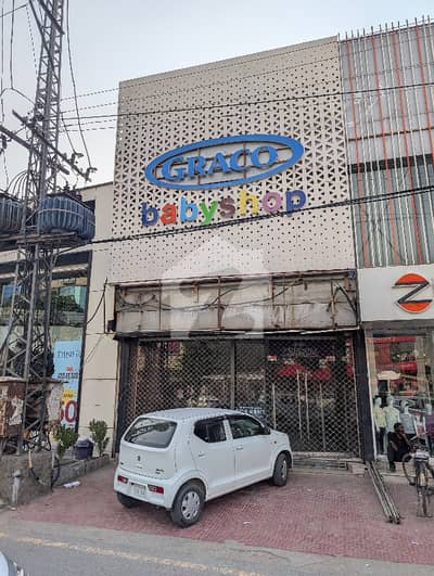 2700 Sq Feet ( 12 Marla Ground Floor ) Shop available for rent on Model Town Link Road Lahore
