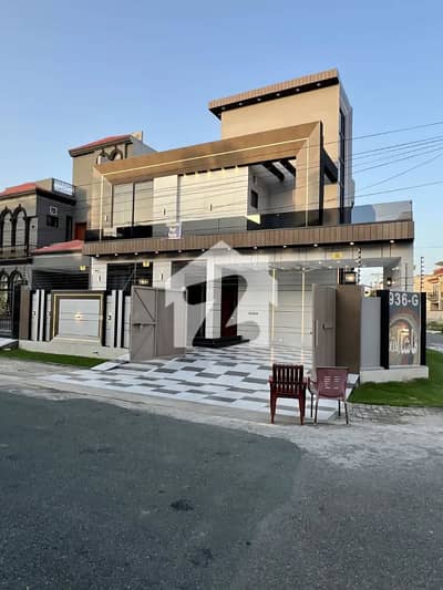 سینٹرل پارک ہاؤسنگ سکیم لاہور میں 5 کمروں کا 10 مرلہ مکان 3.8 کروڑ میں برائے فروخت۔ سینٹرل پارک ہاؤسنگ سکیم لاہور میں 5 کمروں کا 10 مرلہ مکان 3.8 کروڑ میں برائے فروخت۔
