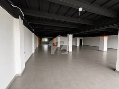 Commercial 6000 sqft hall available for rent