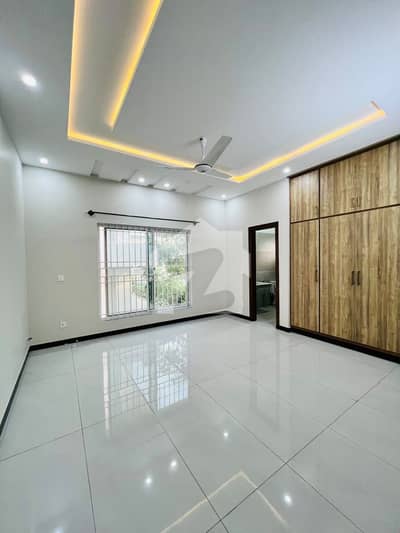 1 Kanal Upper Portion 4 Bed Dha Phase 2 Islamabad Dami Pic