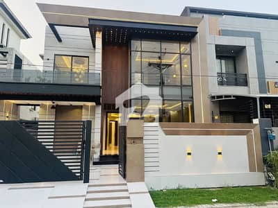 10 Marla Ultra Modern Design 500 Kanal Park Facing House For Sale, In Central park housing scheme Lahore. 10 Marla Ultra Modern Design 500 Kanal Park Facing House For Sale, In Central park housing scheme Lahore.