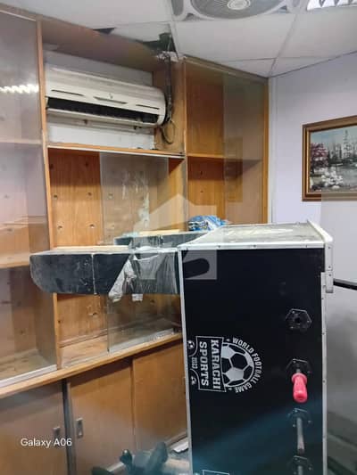 Office Of 1200 Square Feet Available In Shaheed Millat Road