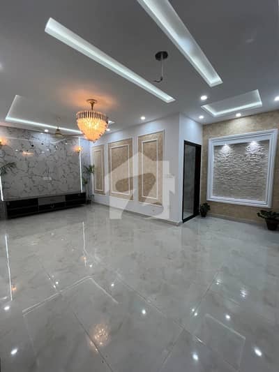 10MARLA UPPER PORTION FOR RENT 10MARLA UPPER PORTION FOR RENT