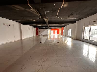 1 Kanal Hall Office For Rent With Great View
