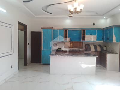 Ideally Located Prime Location House Of 160 Square Yards Is Available For sale In Karachi