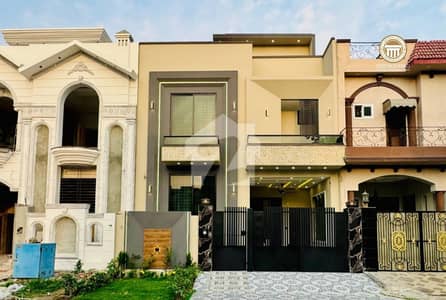 سٹی ہاؤسنگ سوسائٹی گوجرانوالہ میں 4 کمروں کا 5 مرلہ مکان 2.45 کروڑ میں برائے فروخت۔ سٹی ہاؤسنگ سوسائٹی گوجرانوالہ میں 4 کمروں کا 5 مرلہ مکان 2.45 کروڑ میں برائے فروخت۔