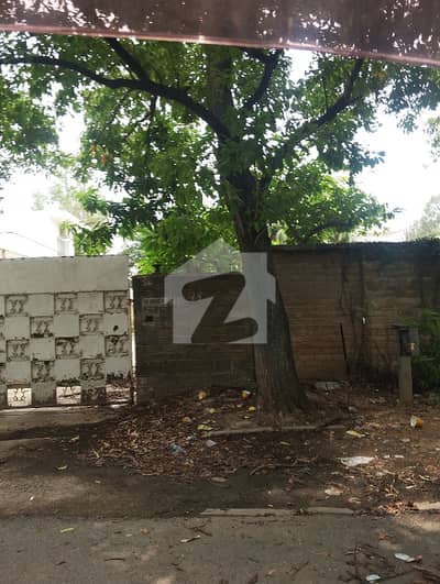 جی ۔ 6/3 جی ۔ 6,اسلام آباد میں 4 کمروں کا 3 کنال مکان 55.0 کروڑ میں برائے فروخت۔