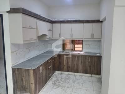 3 Bed DD Flat Available For Rent On Main University Road Of Block 7 Gulistan-E-Jauhar Karachi