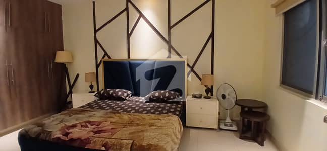 ڈی ایچ اے فیز 4 ۔ بلاک کے کے ڈی ایچ اے فیز 4,ڈیفنس (ڈی ایچ اے),لاہور میں 2 کمروں کا 5 مرلہ فلیٹ 1.25 لاکھ میں کرایہ پر دستیاب ہے۔