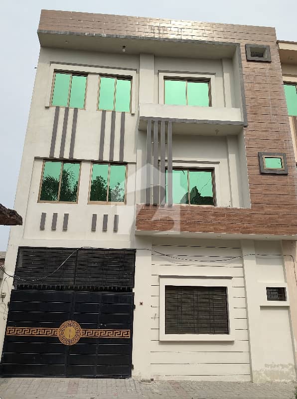 Triple story house Triple story house