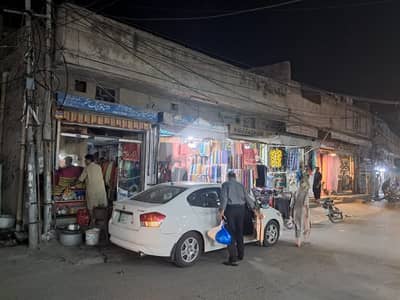 کیولری گراؤنڈ لاہور میں 10 مرلہ Studio عمارت 22.0 کروڑ میں برائے فروخت۔