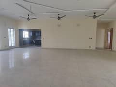 2 Kanal Upper Portion In Valencia Town