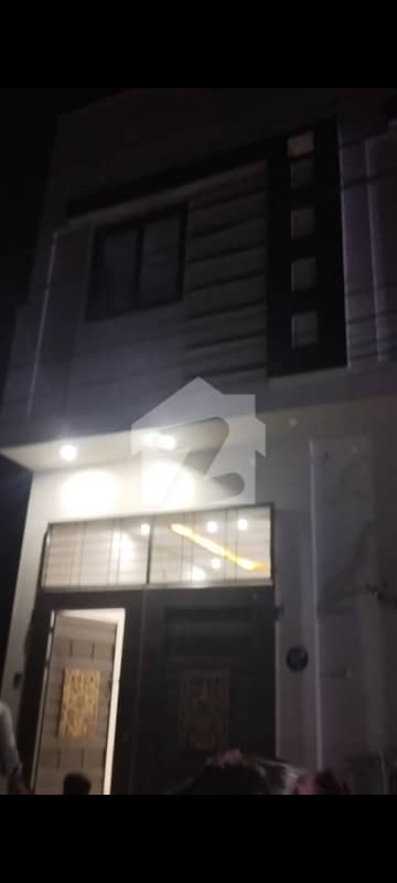 سوئی گیس روڈ گوجرانوالہ میں 3 کمروں کا 3 مرلہ مکان 87.0 لاکھ میں برائے فروخت۔