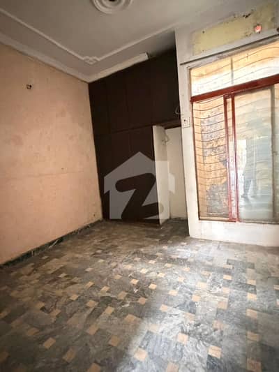 05 Marla Upper Portion Available For Rent (Shaheen Colony)