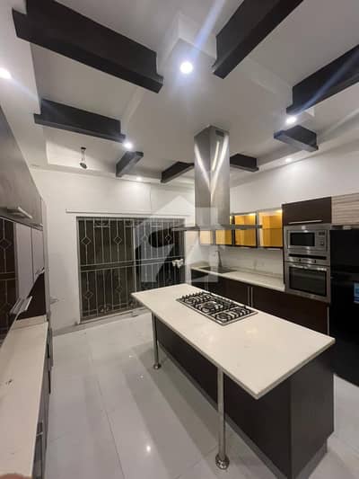2 Kanal Full house for Rent DHA Phase 8 Park View front of Airport