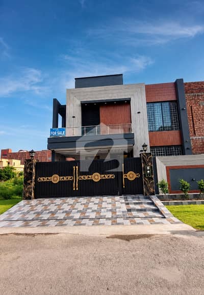 Get This Amazing 10 Marla House Available In Jubilee Town - Block B
