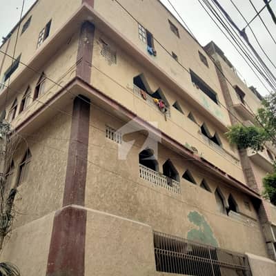 قیوم آباد ۔ ڈی ایریا قیوم آباد,کراچی میں 6 مرلہ Studio عمارت 6.0 کروڑ میں برائے فروخت۔ قیوم آباد ۔ ڈی ایریا قیوم آباد,کراچی میں 6 مرلہ Studio عمارت 6.0 کروڑ میں برائے فروخت۔