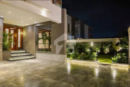 Brand New 1000 Yards Luxury Villa With Pool | Main Qasim, DHA Phase 8