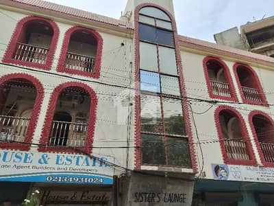 دارالامان سوسائٹی کراچی میں 3 کمروں کا 8 مرلہ فلیٹ 1.25 لاکھ میں کرایہ پر دستیاب ہے۔ دارالامان سوسائٹی کراچی میں 3 کمروں کا 8 مرلہ فلیٹ 1.25 لاکھ میں کرایہ پر دستیاب ہے۔