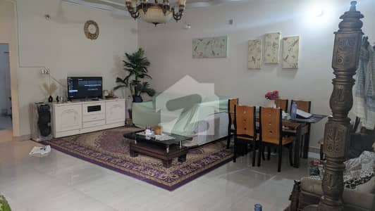House For Buy In Gulistan E Jauhar Block 7 Near KFC. .