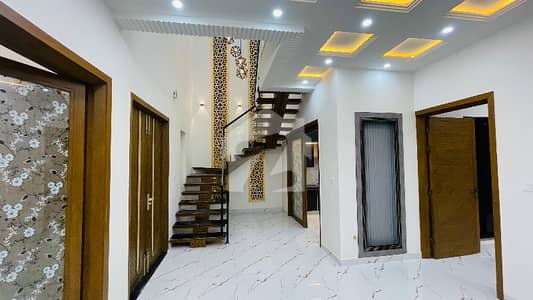 ایڈن آچرڈ فیصل آباد میں 3 کمروں کا 5 مرلہ مکان 2.6 کروڑ میں برائے فروخت۔