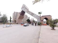 In G-15 Markaz 267 Square Yards Commercial Plot For sale