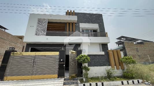 10 Marla new beautiful House available for rent in Saudis villa