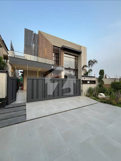 Beautifully Furnished 1-Kanal Luxury House Brand New & Ready To Move In Beautifully Furnished 1-Kanal Luxury House Brand New & Ready To Move In