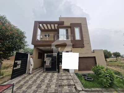 5.77 M Slightly Used House For Sale