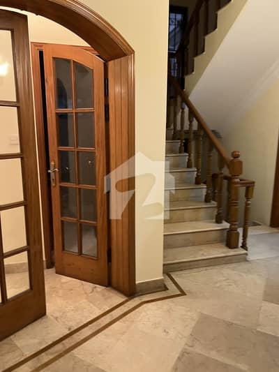Beautiful House is up for rent in f11/3