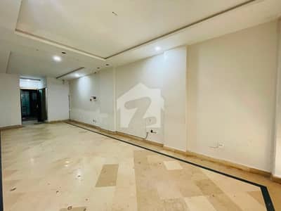 418 Sqft Office Available For Rent Located In I-8 Markaz Main Double Road