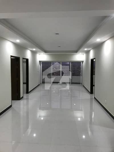 4 bedroom unfurnished apartment Available for rent in Capital resdencia E11
