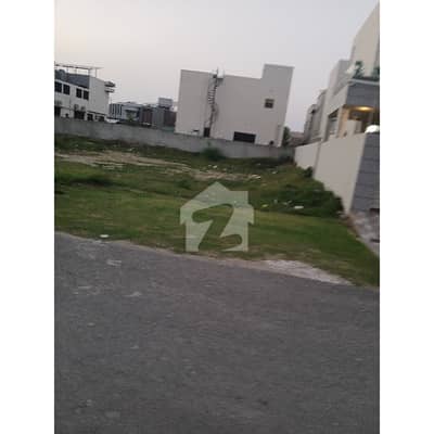 1 Kanal Premium Location Plot For Sale, Drict Access From Main Boulevard