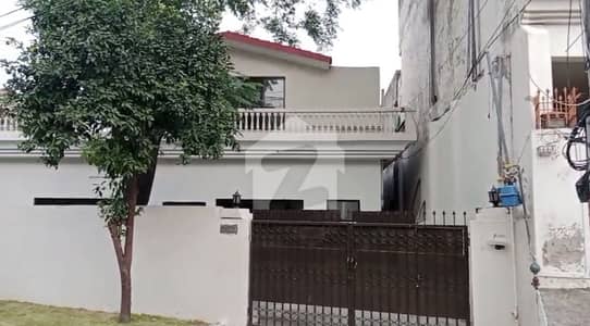 20 Marla Unit House for Sale on Main Hali Road, Westridge 2, Rawalpindi Cantt | Double Entrance | Prime Location
