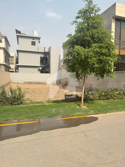 Prime Location 5 Marla Residential Plot Is Available For Sale